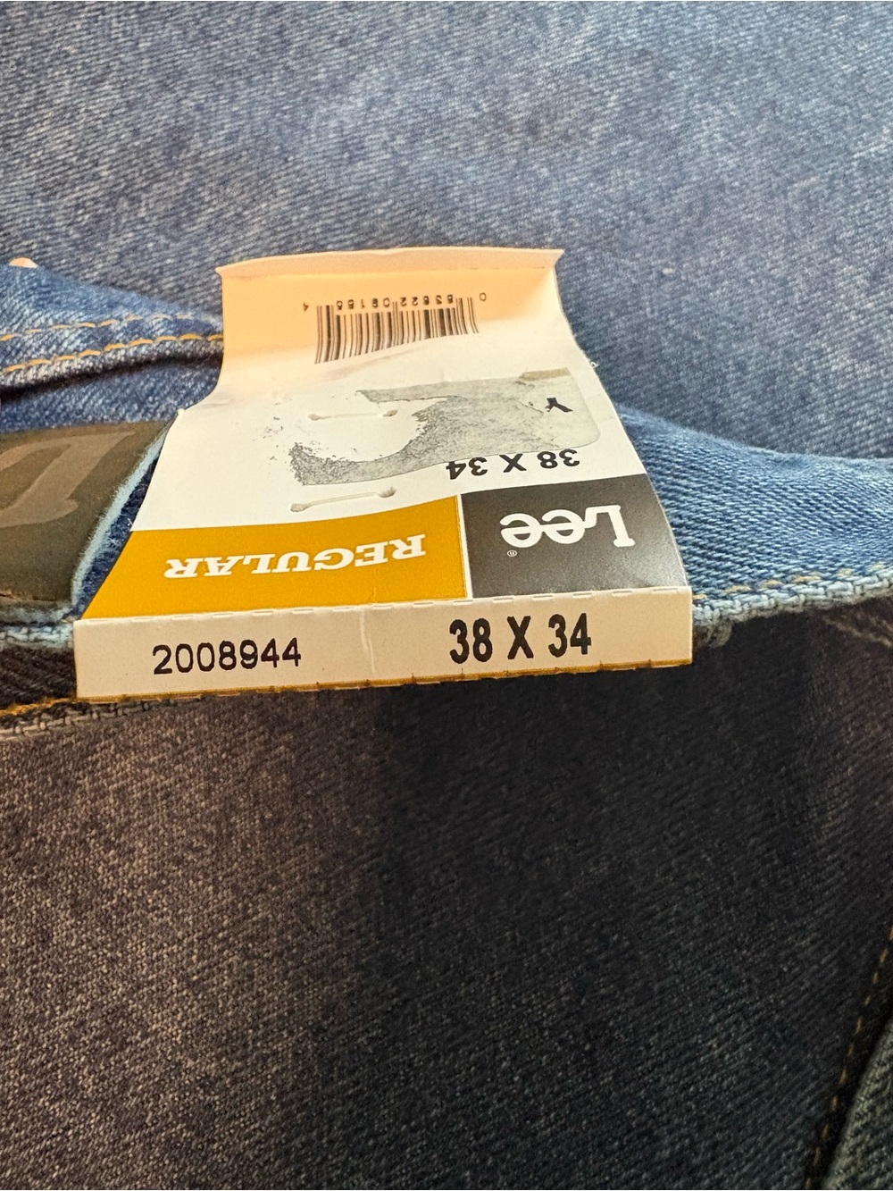 Lee Men's Relaxed Fit Blue Jeans - Picture 4 of 5